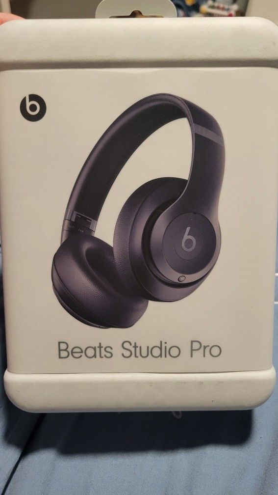 Studio Beats Pro