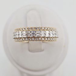 10k gold 2.5ctw VS diamond band