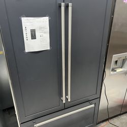 Kitchenaid 42” Built In Refrigerator 2022 Pane Ready 