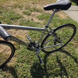 Trek 7.2 FX Hybrid Bicycle 