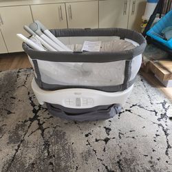 Graco Sense2snooze Bassinet With Zcry Detection.