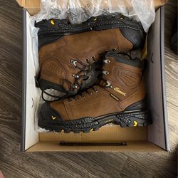 Men’s Thorogood  Work Boots Brown and Black 