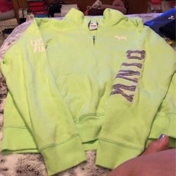 Vsp pull over sweatshirt