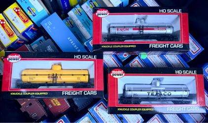 HO Scale Tank Car Set