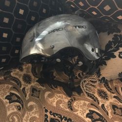 Volcom PRO•Tech BMX Helmet (barely used) Small for Kids