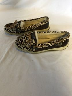 Sperry Top-sider calf skin leopard print fleece lined shoes size 8