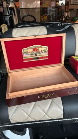 Cigar box