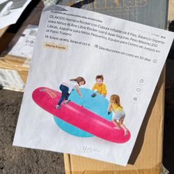 Giant inflatable for toddler’s 