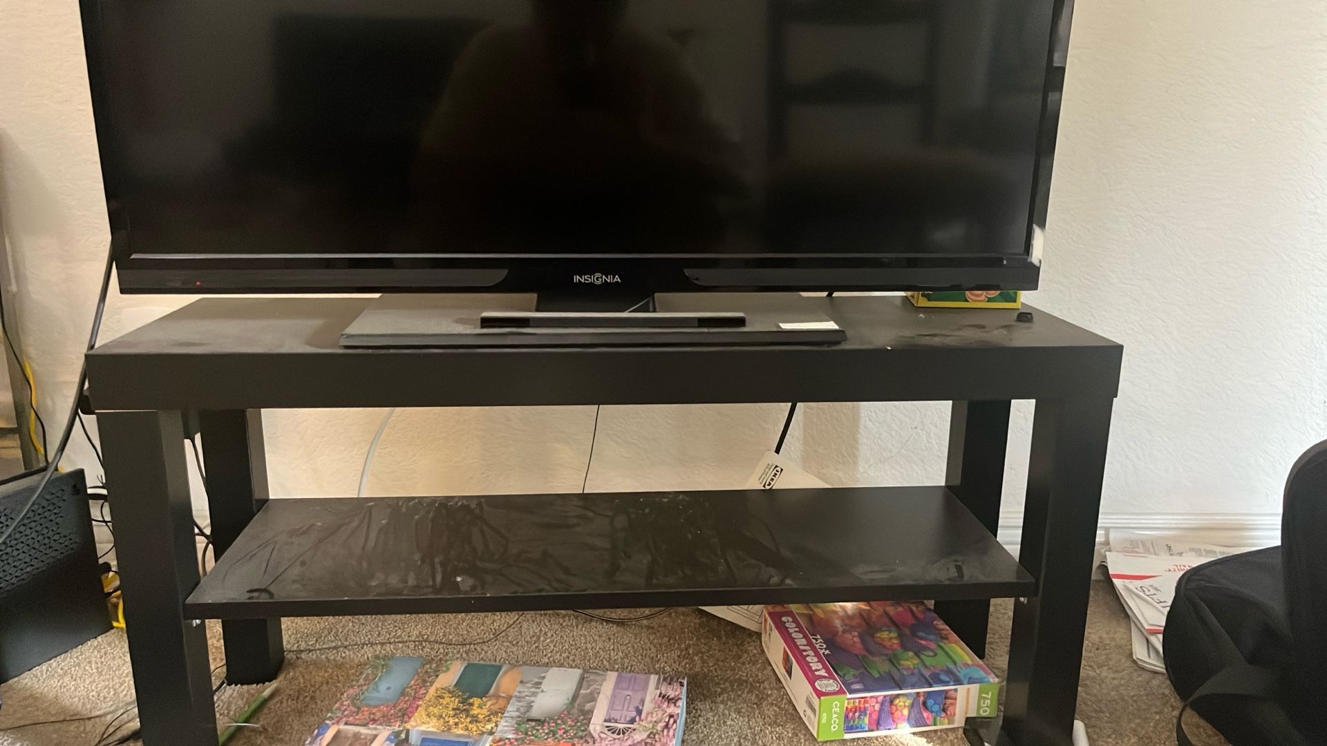 TV Stand + TV