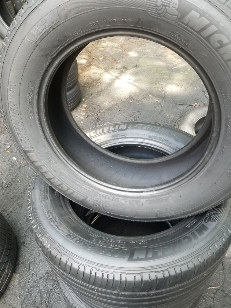 Used tires 235/65/18