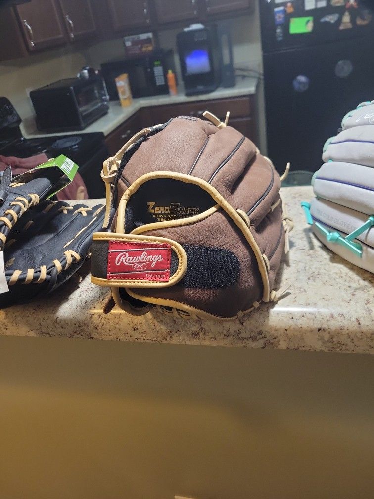 3 New 2 Softball Gloves 1 Lefty Baseball Gloves