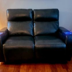 Loveseat Electric Recliner 