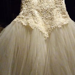 Wedding Gown Color IVORY