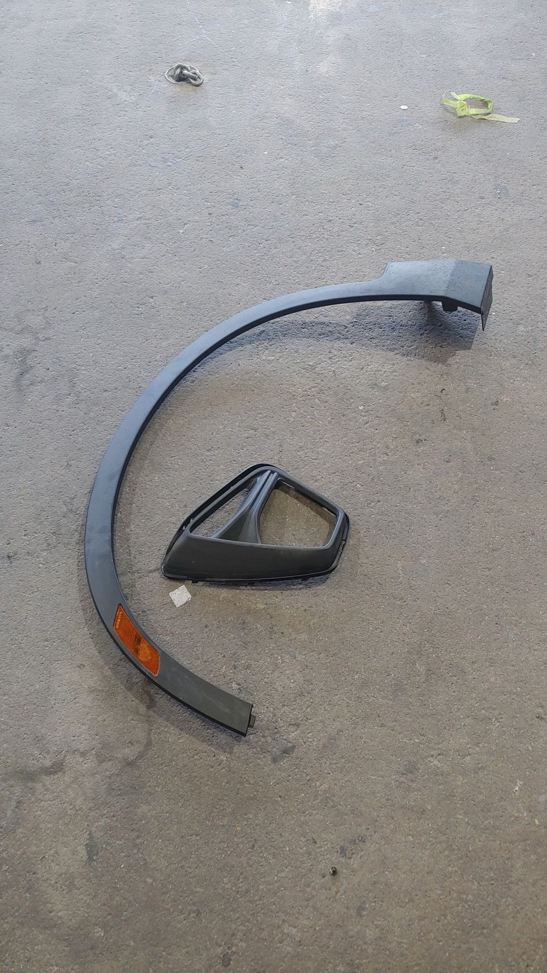 2020 chevy blazer LH side bumper parts