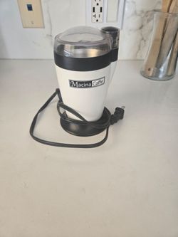 Coffee beans grinder