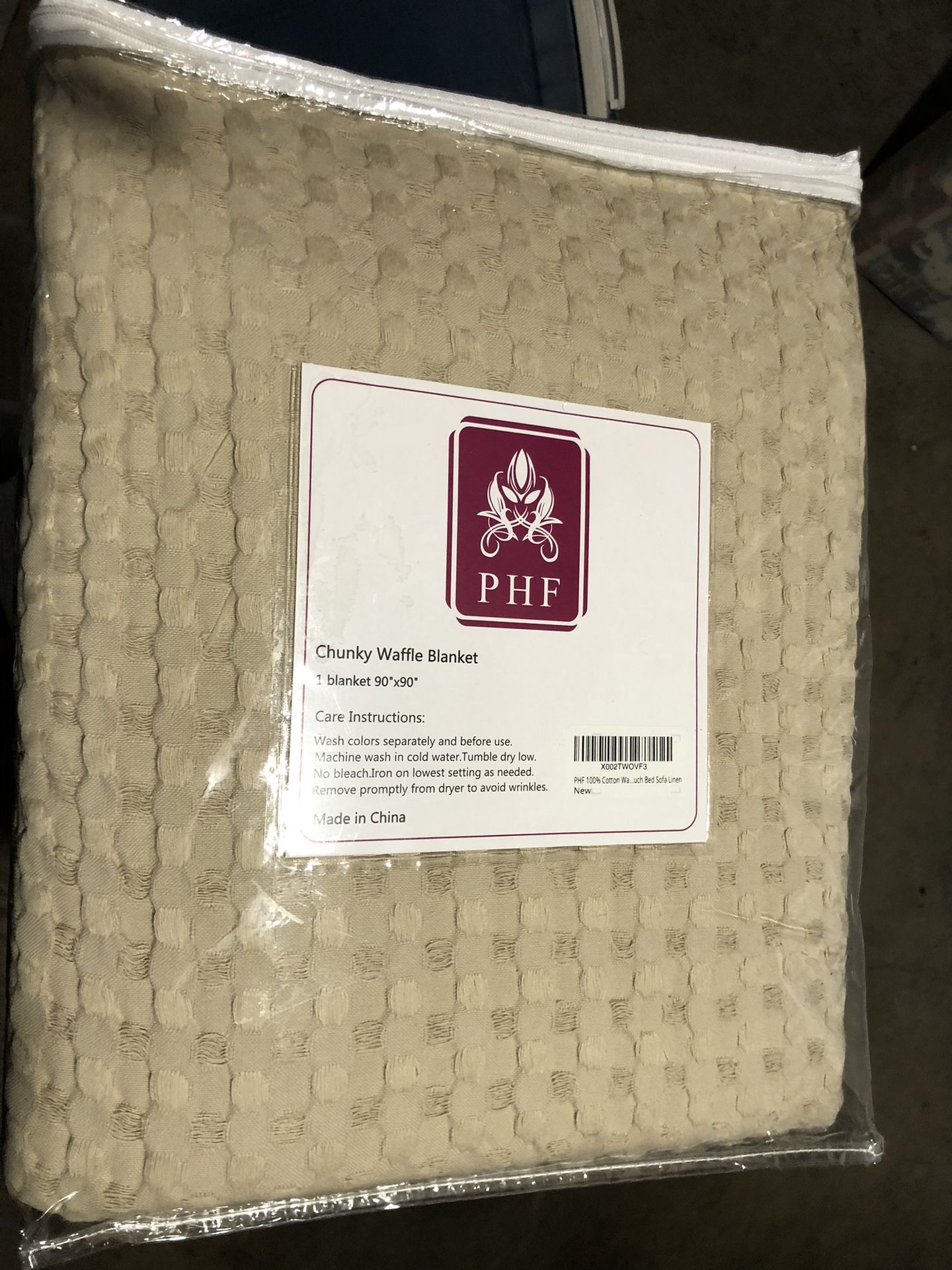 PHF chunky waffle blanket, 90 “ X 90”, new, 1/2 Amazon price
