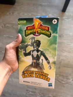 Mighty Morphin Power Rangers Black Ranger Figure