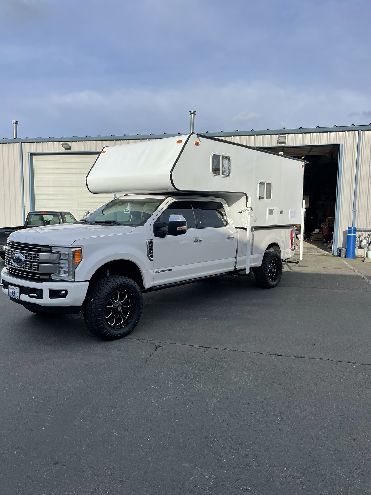 Completely Remodeled Truck Camper LITE