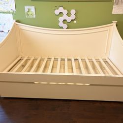 Daybed With Trundle - Real Wood