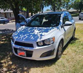 2014 chevy sonic lt