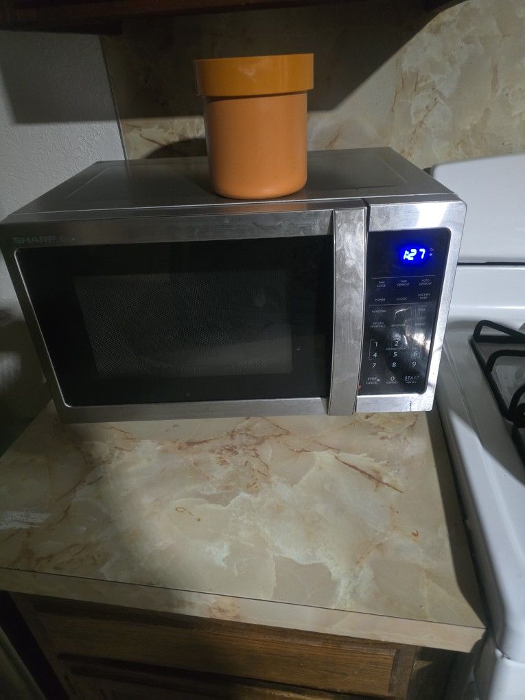 Microwave Sharp New