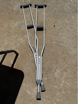 Aluminum Crutches