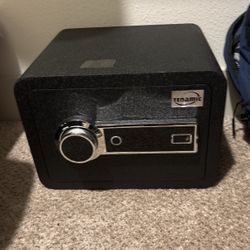 Tenamic Biometric Safe Fireproof crafted with solid steel 