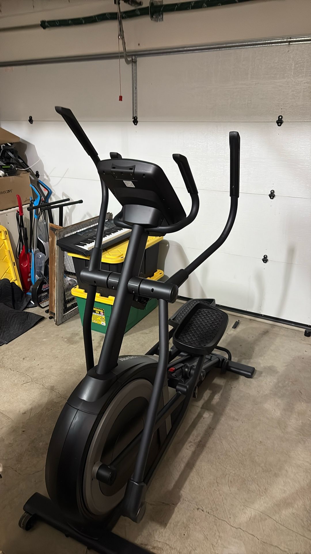 Nordic Trac NordicTrack Studio Smart Elliptical with 20 Digital Resistance Levels, Compatible with iFIT Personal Training