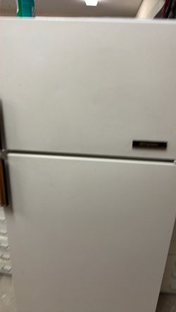Refrigerator for sale