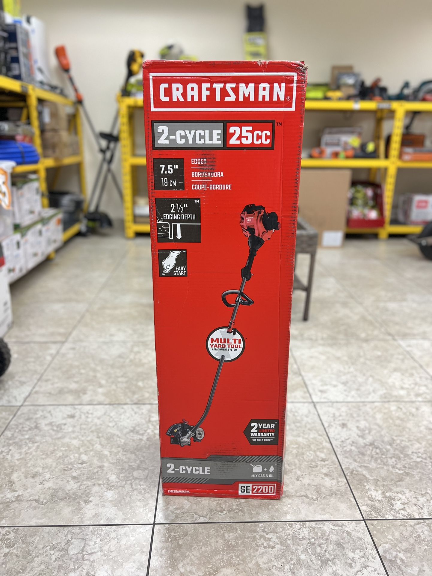 New CRAFTSMAN SE2200 7.5in Handheld Gas Lawn Edger for Sale in Phoenix