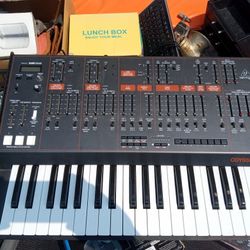 ARP Odyssey MKIII 2821 vintage analog monophonic / duophonic synthesizer + 