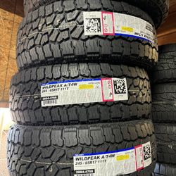 Falken Wildpeak AT4w 245/65/17 New Tire Set