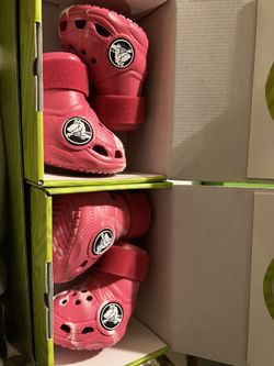 Pet Crocs Girl Pink Medium