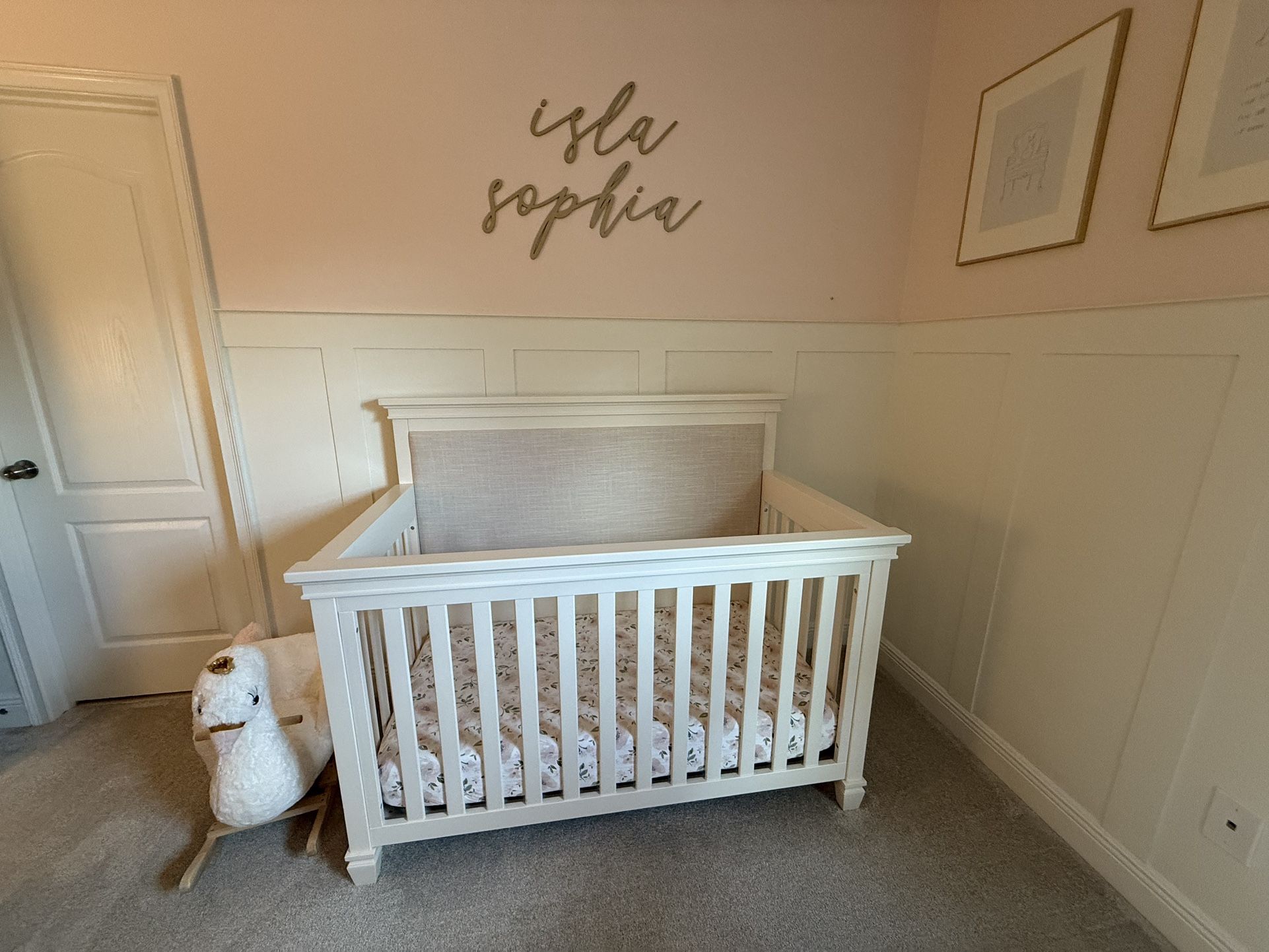 Darlington 4-in-1 Convertible Crib in Warm White