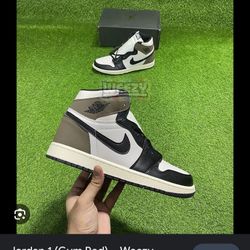 Jordan 1 Mocha And Jordan 1 Court Purple