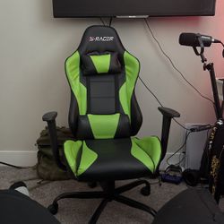 GAMING/OFFICE CHAIR