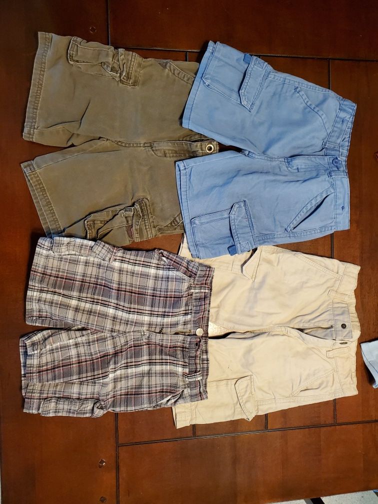 Boys 5t shorts lot