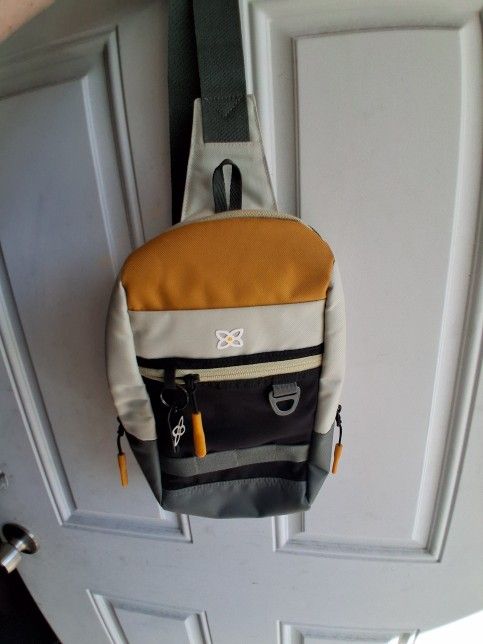 Sherpani Sling Bag