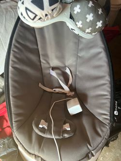 4 moms swing