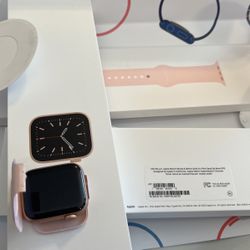 Apple Watch Serie 6 40  mm Gold Alu Pink Sand Sp Band GPS 