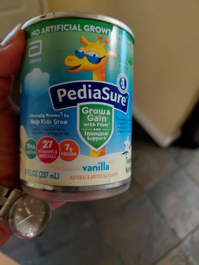 PediaSure Strawberry 1/Case of 24