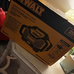 Dewalt Bluetooth Radio