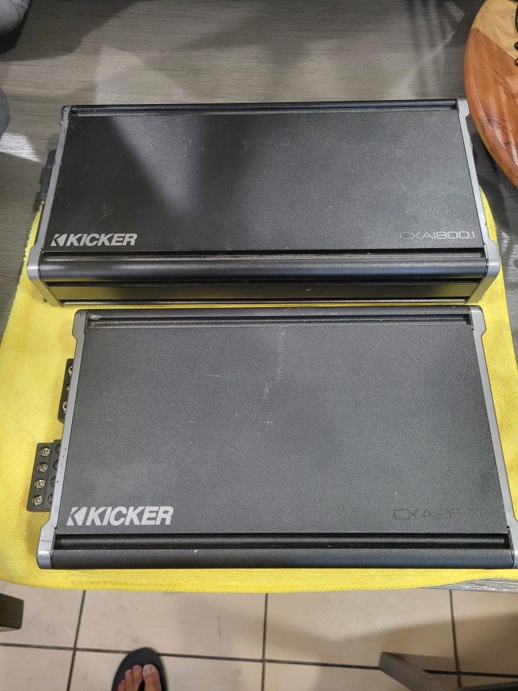 2 AMPLIFIER KICKER