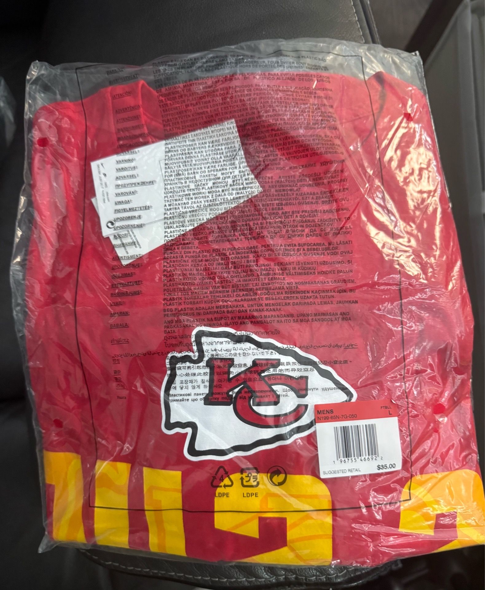 Kansas City Chiefs shirt, BRAND NEW