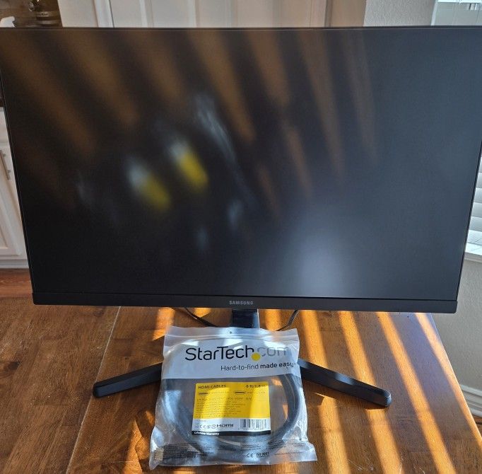Samsung 24" LED Monitor Model S24R356FZN