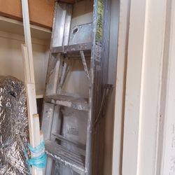 6 Ft Ladder