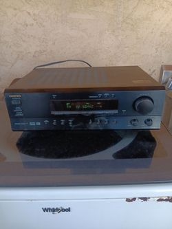 Onkyo Av  receiver HT-R490