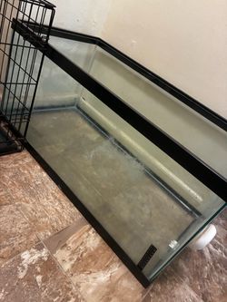 40-55 gallon aquarium tank. NO LID