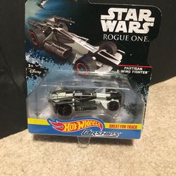 Hot Wheels Star Wars  X- Wing Fighter ((new))