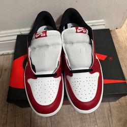 Jordan 1 low Chicago